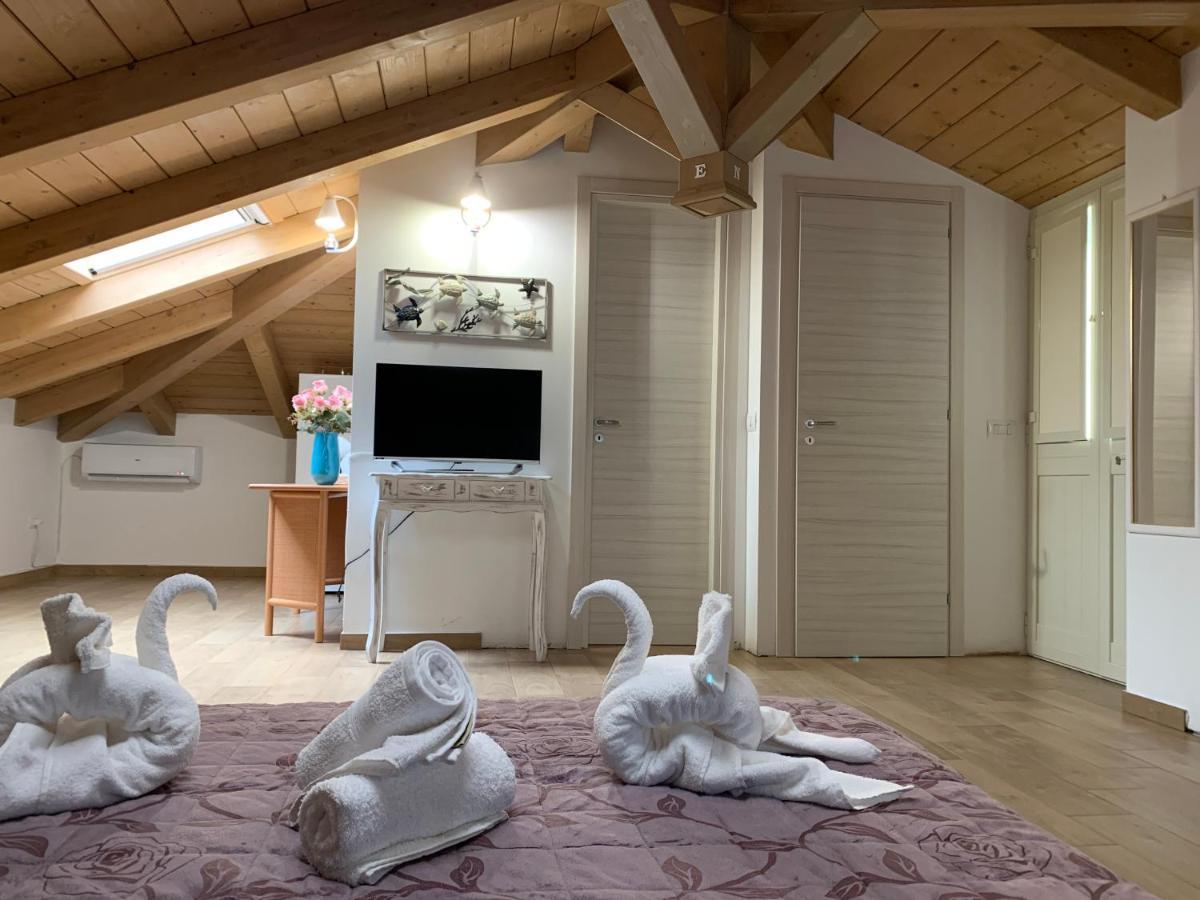 Alfieri Bed&Beach - Free Parking & Wifi プラーイア・ア・マーレ エクステリア 写真