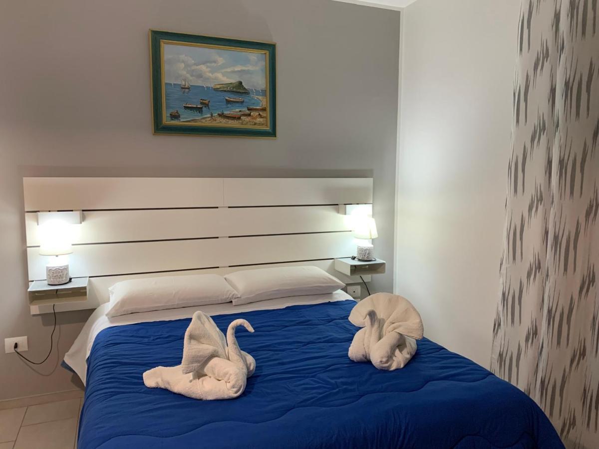 Alfieri Bed&Beach - Free Parking & Wifi プラーイア・ア・マーレ エクステリア 写真